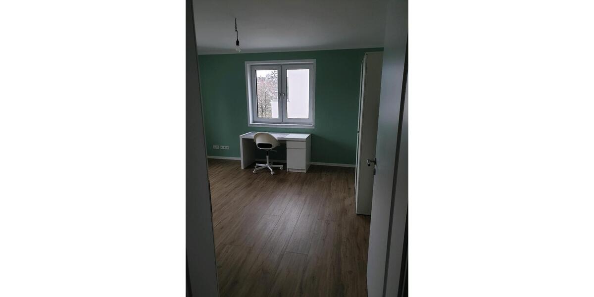 Etagenwohnung Karlsruhe Knielingen - 1 Zimmer, 18 m&sup2;, 450&euro; | Angebot:24593231