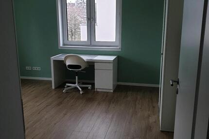 Wohnung Karlsruhe Knielingen - 1 Zimmer, 18 m&sup2;, 450&euro; | Angebot:24593231