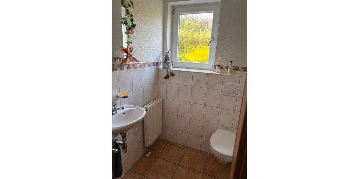 Einfamilienhaus Kieselbronn - 8 Zimmer, 200 m&sup2;, 759.000&euro; | Angebot:27120371