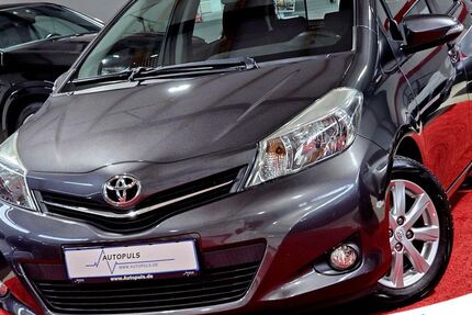 Toyota Yaris 77.500 km 7.999 &euro; Wörth am Rhein 76744