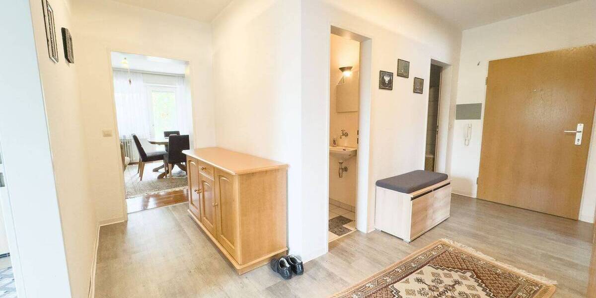 Charmante 3-Zimmer-Wohnung mit Terrasse und Garage in beliebter Lage von Pforzheim-Buckenberg 3 zimmer