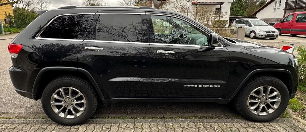 Jeep Grand Cherokee 149.489 km 15.700 € Karlsruhe 76149
