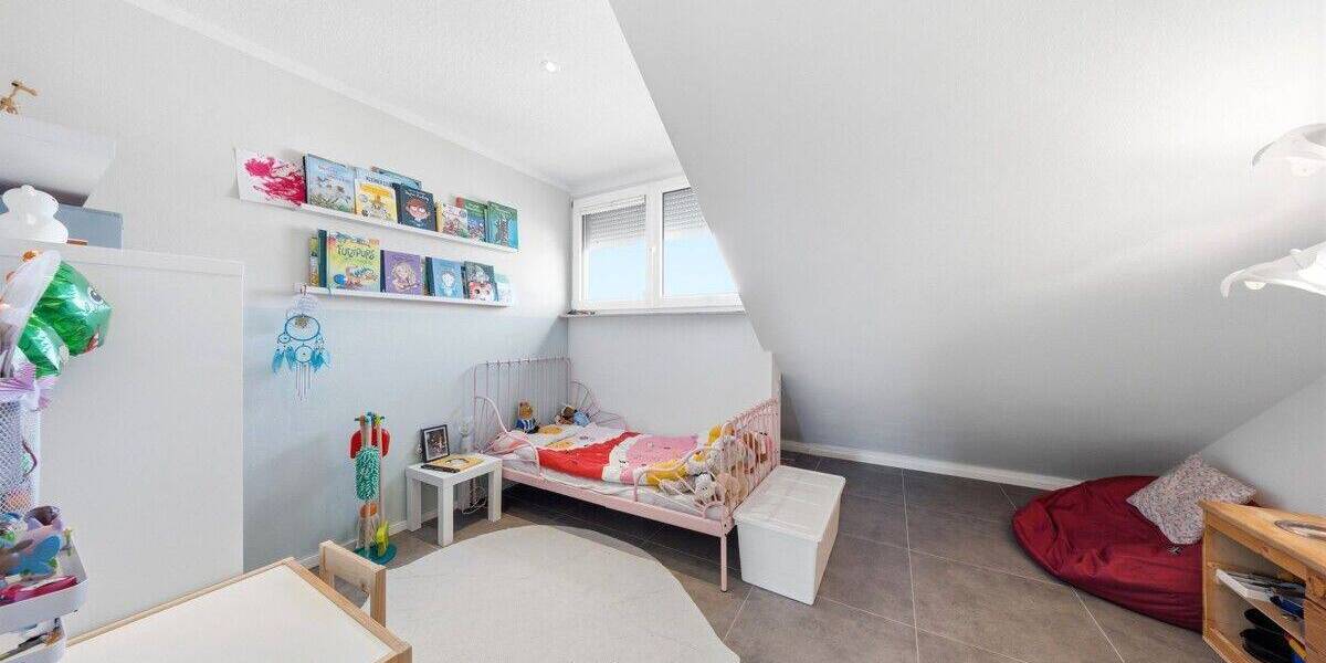 Etagenwohnung Karlsruhe Knielingen - 3 Zimmer, 99 m&sup2;, 355.000&euro; | Angebot:26799127