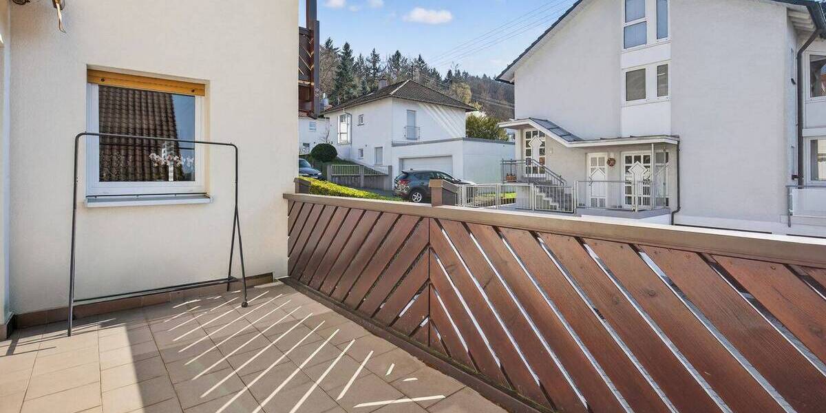 Mehrfamilienhaus, Wohnhaus Karlsruhe / Wolfartsweier Wolfartsweier - 8 Zimmer, 245 m&sup2;, 719.000&euro; | Angebot:26155539