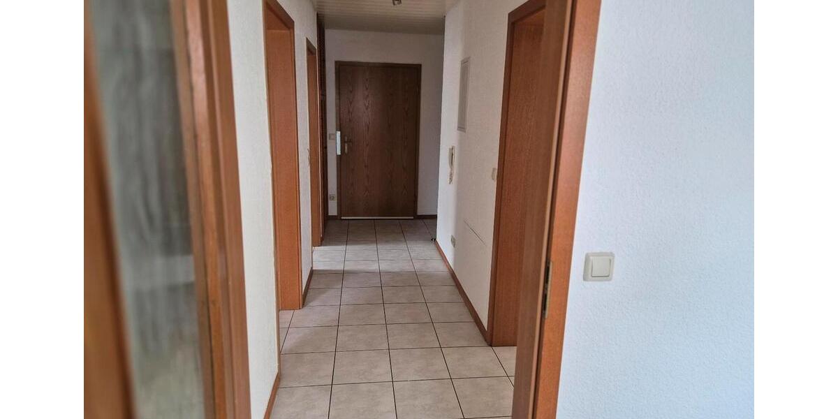 Erdgeschoßwohnung Baden-Baden Balg - 3 Zimmer, 79 m&sup2;, 268.000&euro; | Angebot:26808282