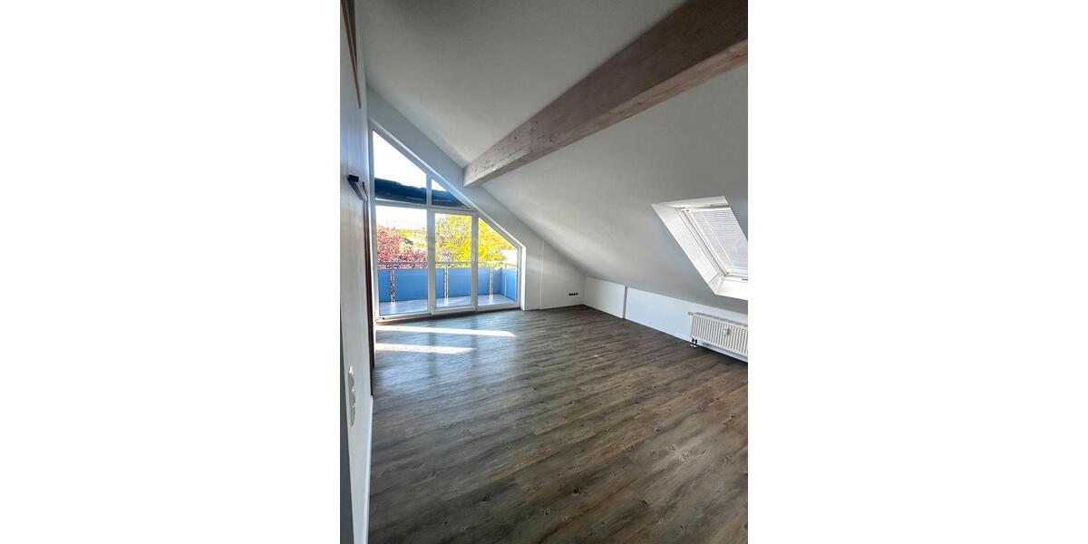Dachgeschoßwohnung Durmersheim - 3 Zimmer, 63 m&sup2;, 1.150&euro; | Angebot:26423379