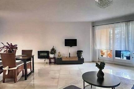 Wohnung Baden-Baden Innenstadt - 2 Zimmer, 75 m&sup2;, 900&euro; | Angebot:26826283
