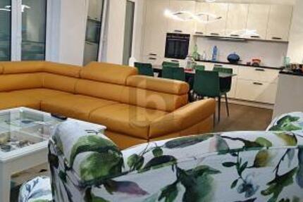 GERÄUMIGES UND HELLES WOHNKONZEPT 4 zimmer