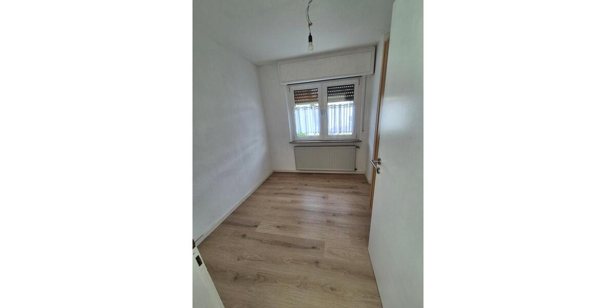 Einfamilienhaus Kraichtal - 5 Zimmer, 120 m&sup2;, 395.000&euro; | Angebot:27154319