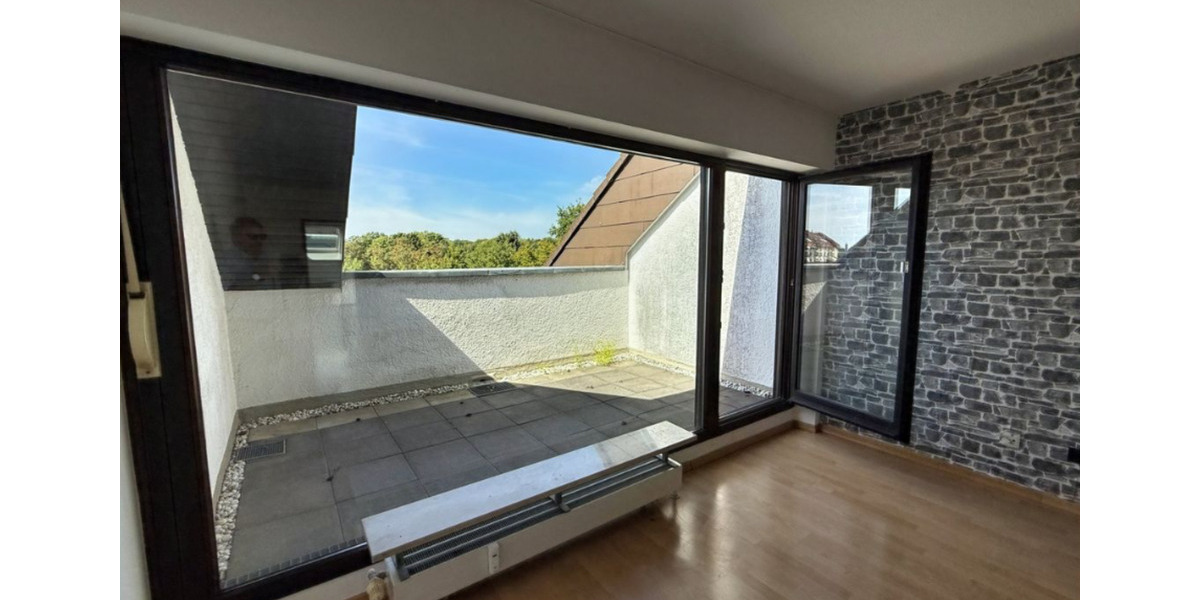 Dachgeschoßwohnung Karlsruhe Hagsfeld - 5 Zimmer, 145 m&sup2;, 519.000&euro; | Angebot:25103056