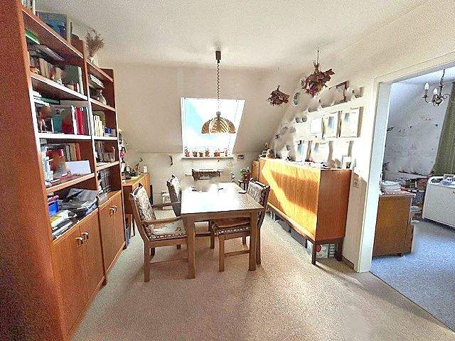 Große 4,5 Zimmerwohnung mit 2 Balkonen in Birkenfeld 4 zimmer