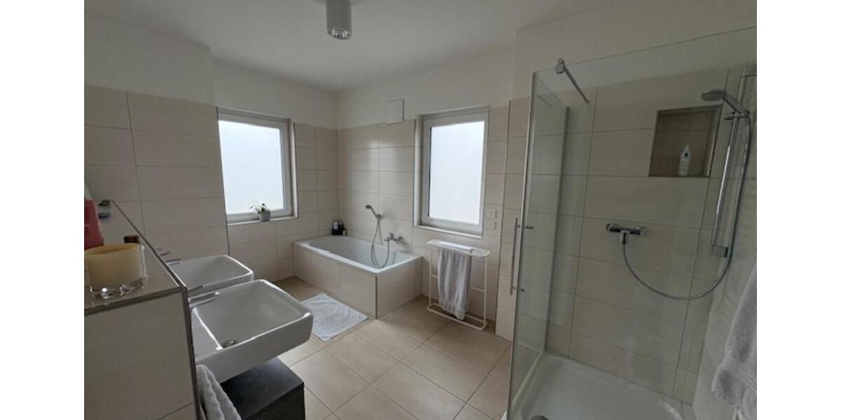 Einfamilienhaus Weingarten (Baden) - 5 Zimmer, 124 m&sup2;, 945.000&euro; | Angebot:25648103