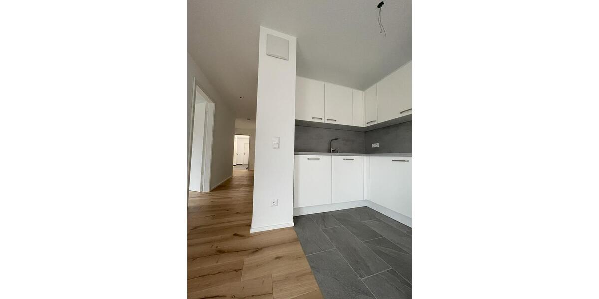 Etagenwohnung Bretten - 3 Zimmer, 76 m&sup2;, 1.169&euro; | Angebot:25570118