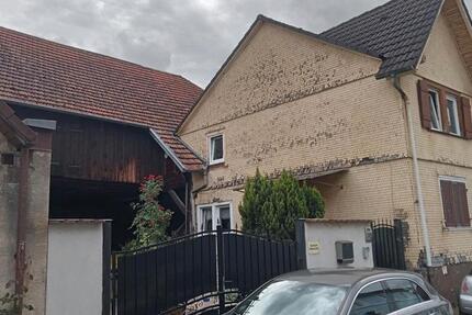Haus Kuppenheim - 9 Zimmer, 230 m&sup2;, 390.000&euro; | Angebot:26637788
