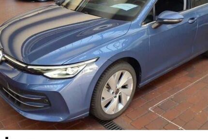 VW Golf 8.284 km 28.990 € Ettlingen 76275
