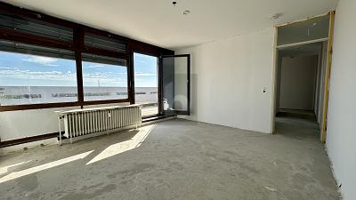 ÜBER DEN DÄCHERN DER STADT 4 zimmer