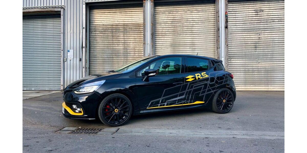 Renault Clio 86.800 km 19.990 &euro; Pforzheim 75175