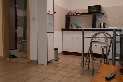 1 Zi. Souterrain 1 zimmer