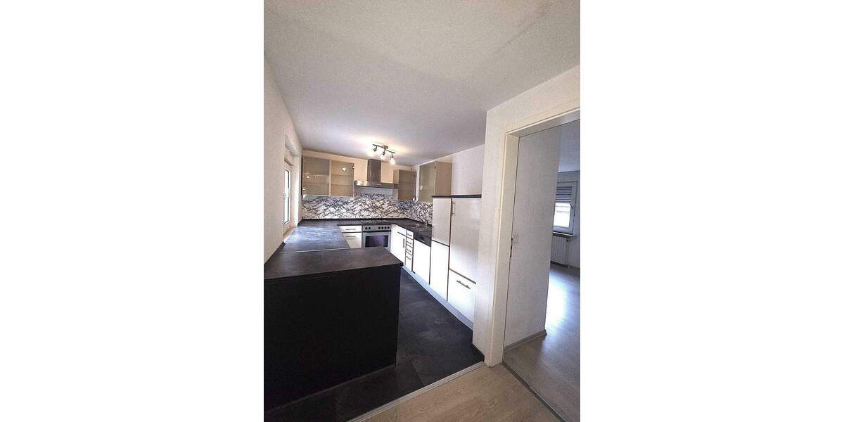 Etagenwohnung Rheinzabern - 3 Zimmer, 82 m&sup2;, 150.000&euro; | Angebot:25702887