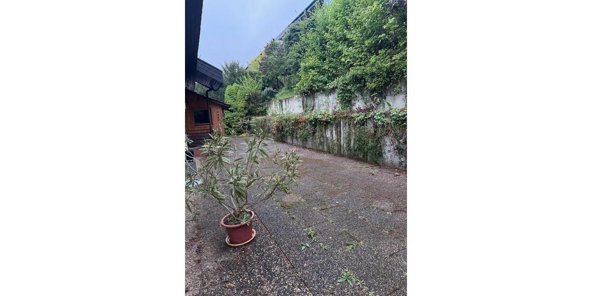 Etagenwohnung Kämpfelbach - 5 Zimmer, 144 m&sup2;, 1.350&euro; | Angebot:25615103