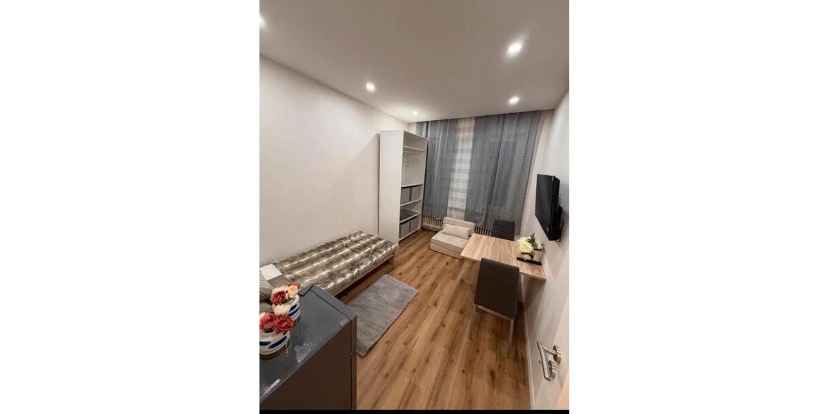 Etagenwohnung Pforzheim Weststadt - 1 Zimmer, 15 m&sup2;, 530&euro; | Angebot:25175371