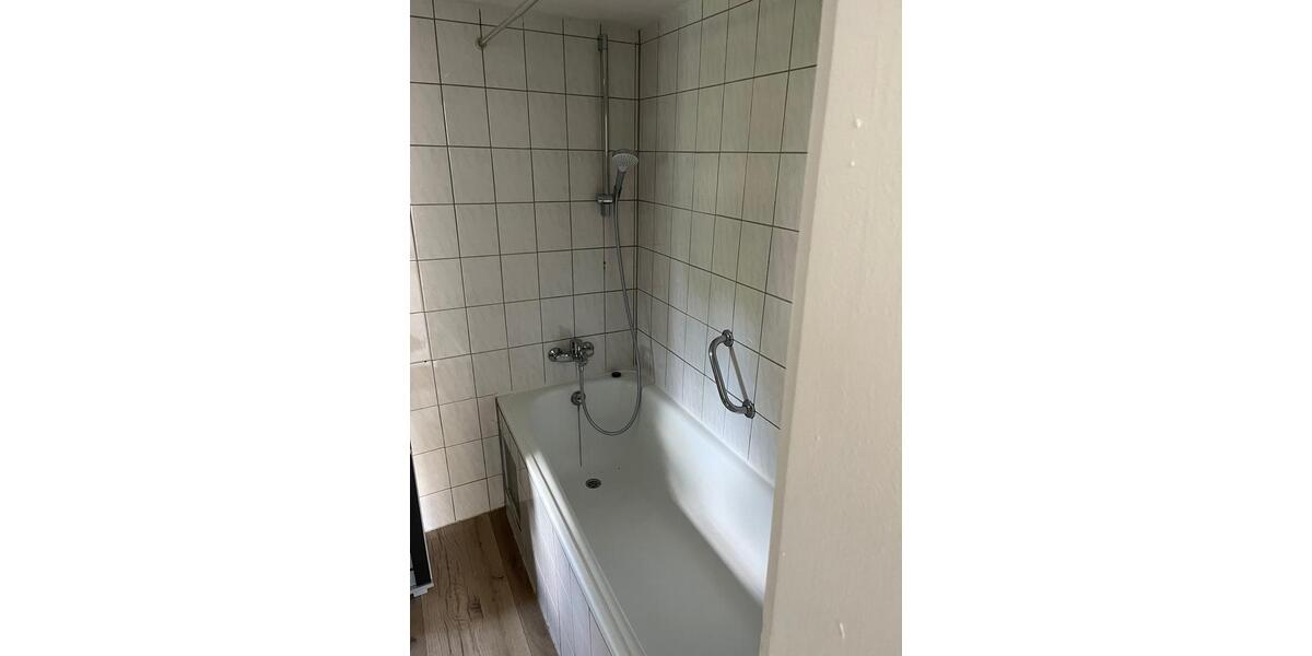 Einfamilienhaus Kämpfelbach - 4 Zimmer, 131 m&sup2;, 280.000&euro; | Angebot:27133484