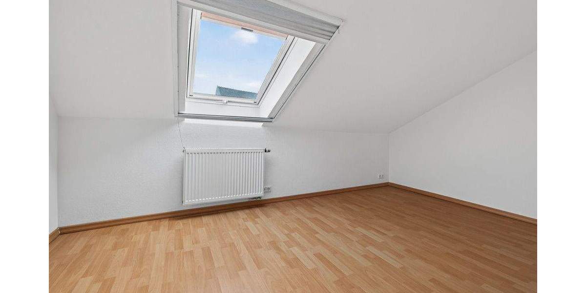 Gemütliche 3-Zimmer-Dachgeschoss Wohnung - Ideal für alle, die es heimelig mögen 3 zimmer