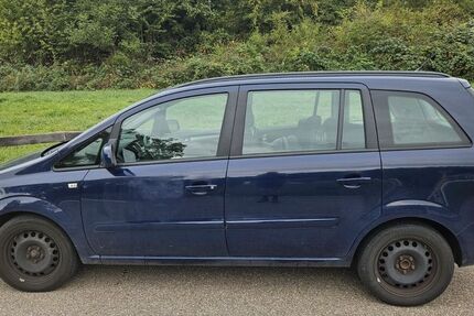 Opel Zafira 222.000 km 1.490 &euro; Kämpfelbach 75236
