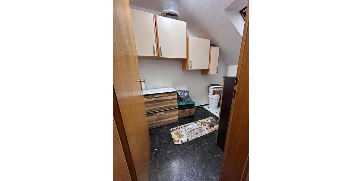 Etagenwohnung Kraichtal - 4 Zimmer, 100 m&sup2;, 900&euro; | Angebot:26408597