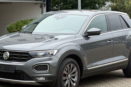 VW T-Roc 104.500 km 20.990 € Karlsruhe 76135