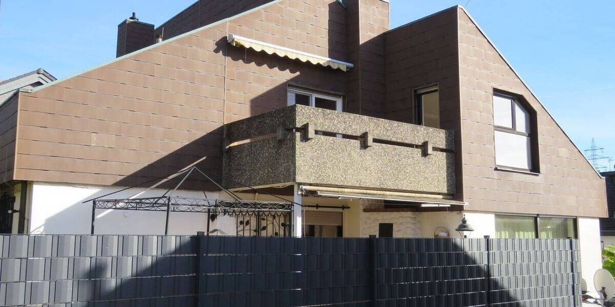 Panoramablick in einer bevorzugten Wohnlage 4 zimmer