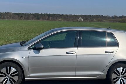 VW Golf 59.000 km 13.500 &euro; Westheim (Pfalz) 67368