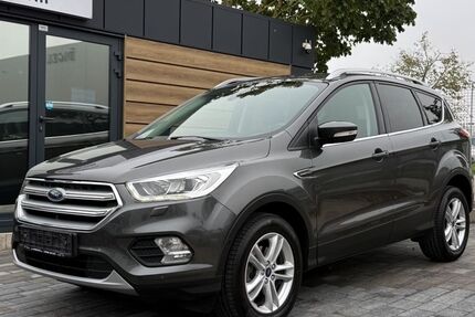 Ford Kuga 90.000 km 13.900 € Baden-Württemberg - Nagold 72202