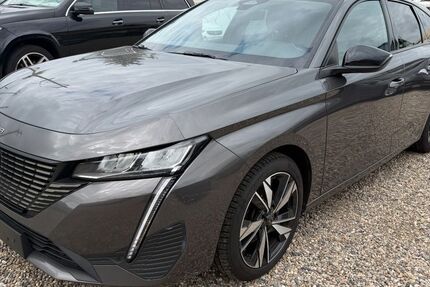 Peugeot 308 136.900 km 14.637 &euro; Germersheim 76726