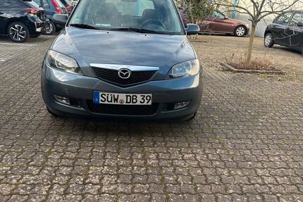 Mazda 2 120.000 km 2.999 &euro; Landau in der pfalz 76829