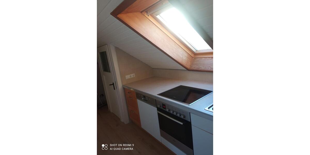 Dachgeschoßwohnung Pforzheim Eutingen - 2 Zimmer, 47 m&sup2;, 470&euro; | Angebot:26403097