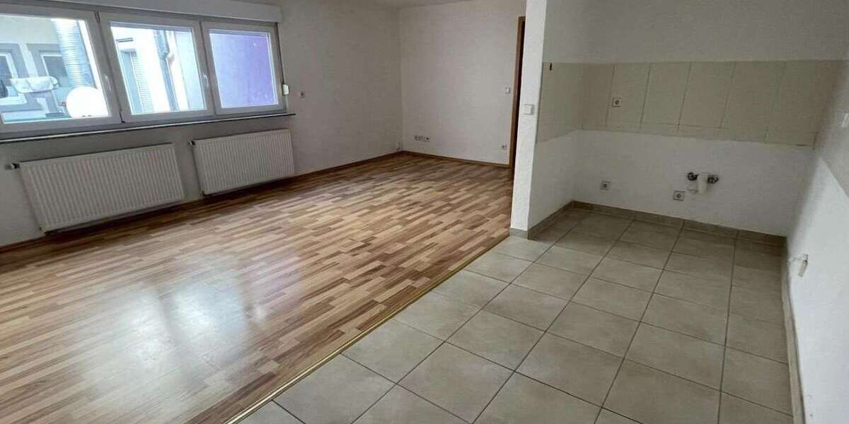 Etagenwohnung Rastatt - 3.5 Zimmer, 88 m&sup2;, 210.000&euro; | Angebot:26422753