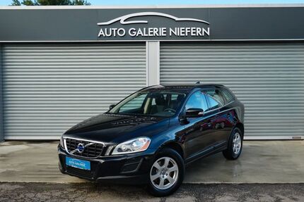 Volvo XC60 175.000 km 9.870 &euro; Niefern- Öschelbron 75223