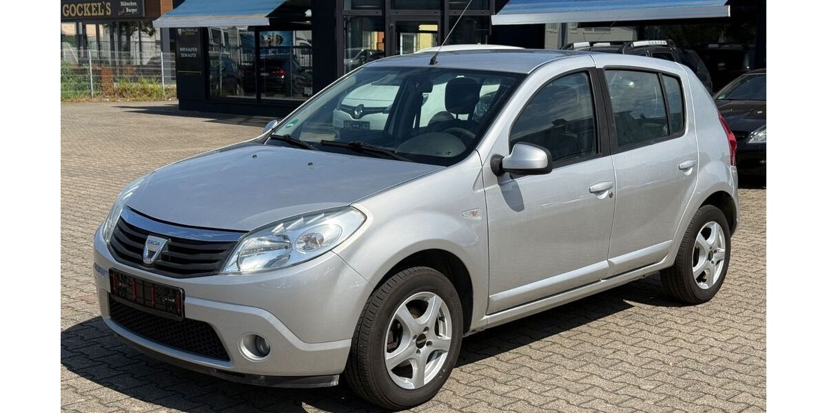 Dacia Sandero 120.000 km 2.690 &euro; Graben-Neudorf 76676