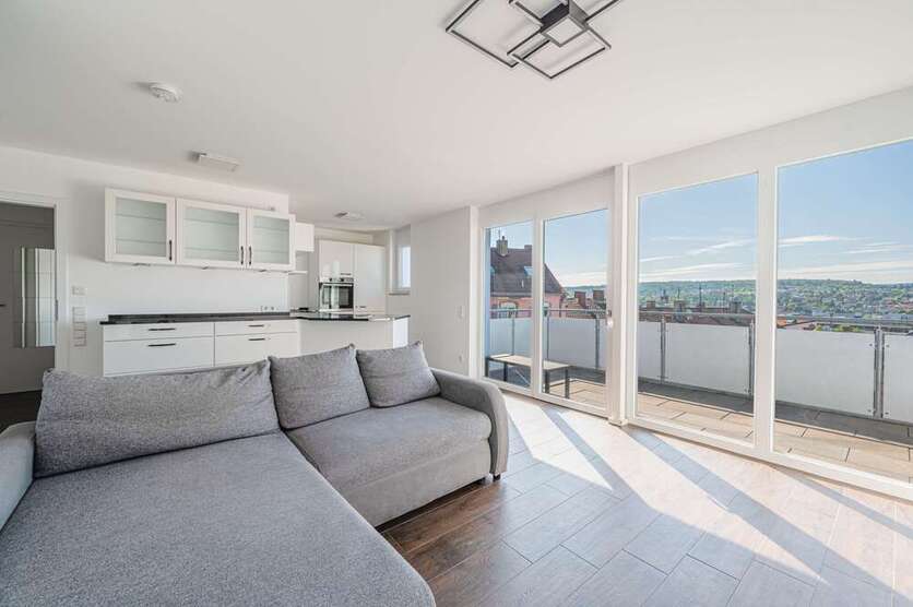 Wohnung zum Kaufen in Pforzheim 335.000 € 81.95 m²