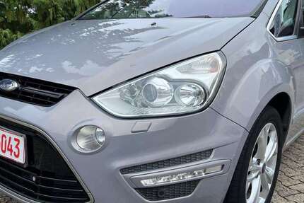 Ford S-Max 211.000 km 6.190 € Baden-Baden 76532