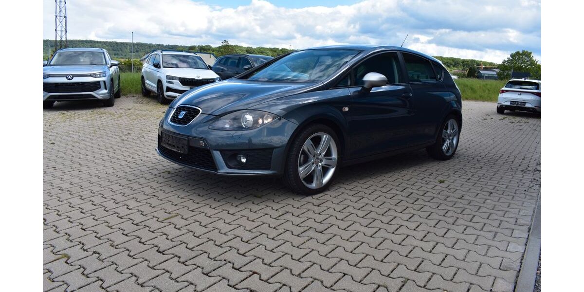 Seat Leon 109.700 km 6.200 &euro; Knittlingen 75438