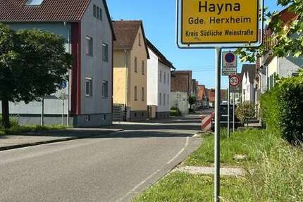 Haus Herxheim - 5 Zimmer, 172 m&sup2;, 359.000&euro; | Angebot:26682666