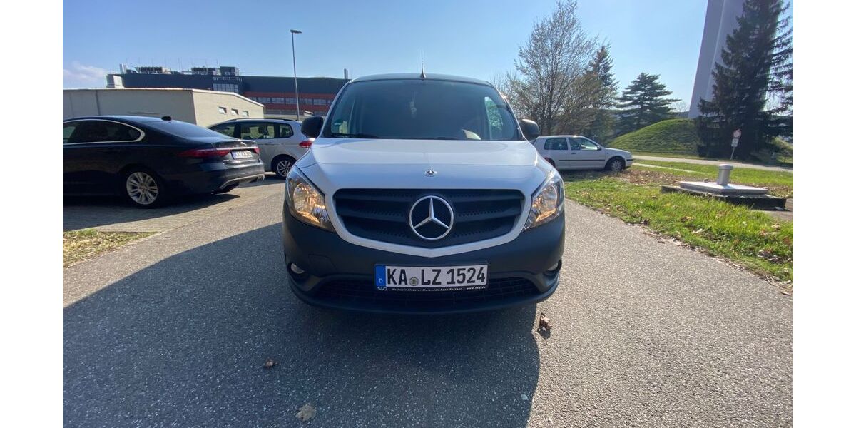 Mercedes-Benz Citan 108.000 km 10.700 &euro; Waldbronn 76337