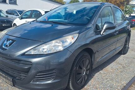 Peugeot 207 129.525 km 3.800 € Karlsruhe 76185