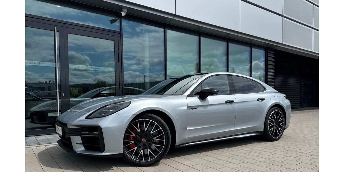 Porsche Panamera 22.550 km 133.189 &euro; Ettlingen 76275