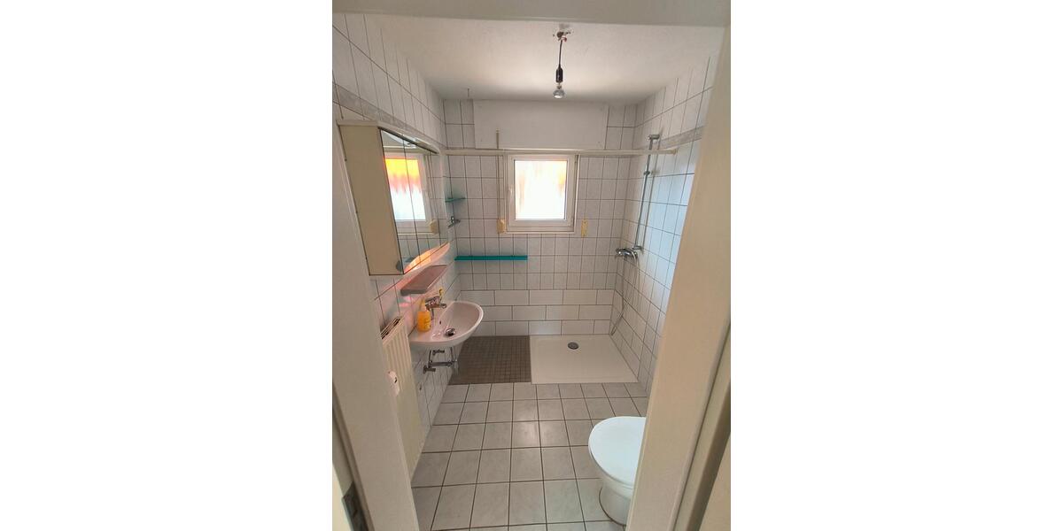 Erdgeschoßwohnung Stutensee - 3 Zimmer, 78 m&sup2;, 1.300&euro; | Angebot:26411689
