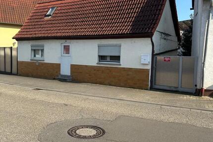 Haus Hördt - 3 Zimmer, 70 m&sup2;, 950&euro; | Angebot:25783472