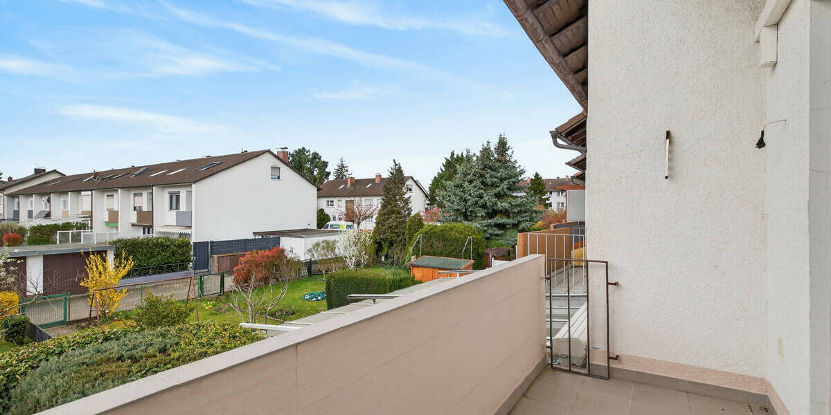 Reihenmittelhaus Karlsruhe / Grünwinkel Grünwinkel - 6 Zimmer, 122 m&sup2;, 549.000&euro; | Angebot:26343555
