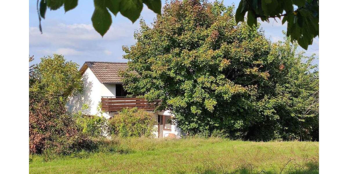 VERKAUFT ! EFH in absoluter Spitzenlage - direkt an Wiesen und Feldern 6 zimmer